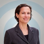 Portrait von Dr. Isabell Lütkehaus, Ausbilderin, Mediatorin (QVM®, BM, BAFM), Supervisorin & Executive Coach (DGSv)