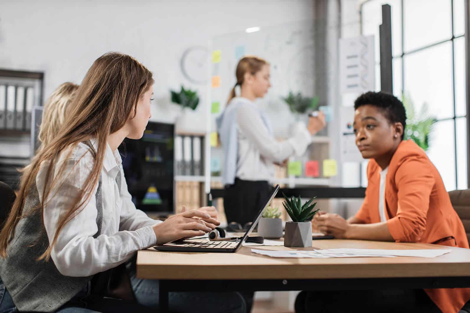 Ethik in der Mediation: Neutralität, Vertraulichkeit & Machtbalancen - CONSENSUS CAMPUS